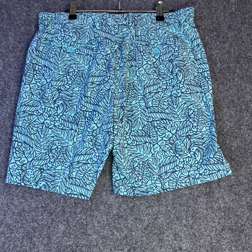 Vineyard Vines Performance Shorts Men's 34 Blue Tropical Leaf Print Flat Front